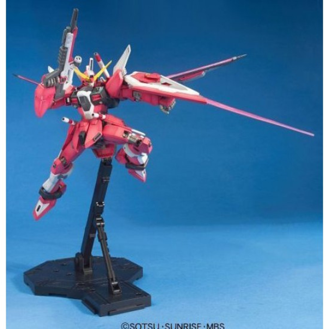 Bandai MG 1/100 Infinite Justice Gundam "Mobile Suit Gundam SEED DESTINY"