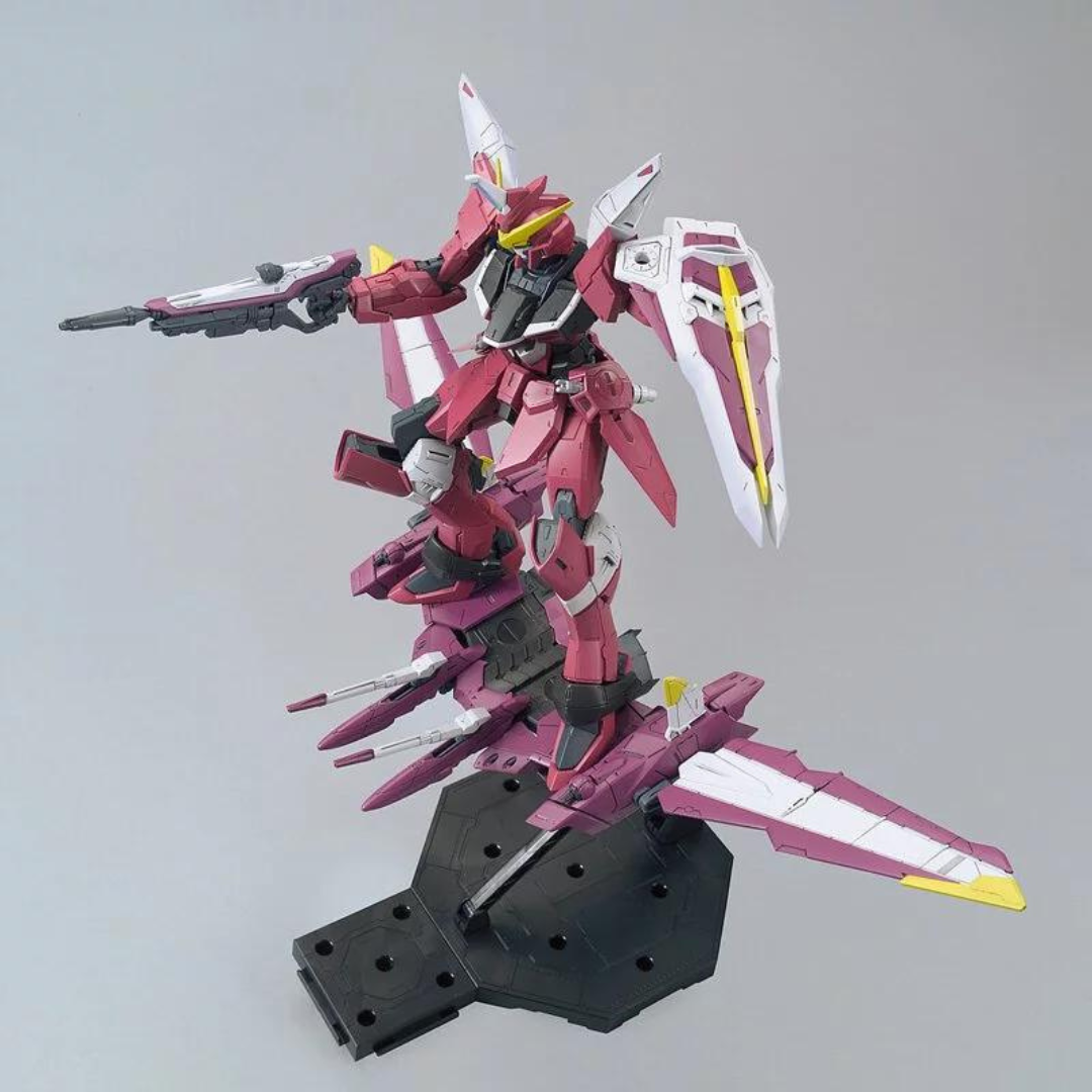 Bandai MG 1/100 Justice Gundam "Mobile Suit Gundam SEED"