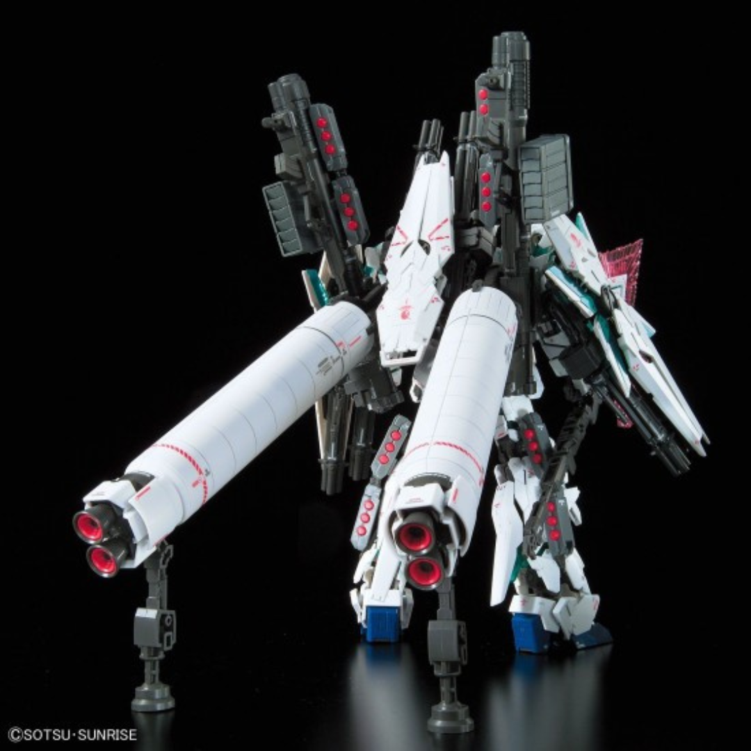 Bandai RG 1/144 全武裝獨角獸高達《機動戰士高達UC》