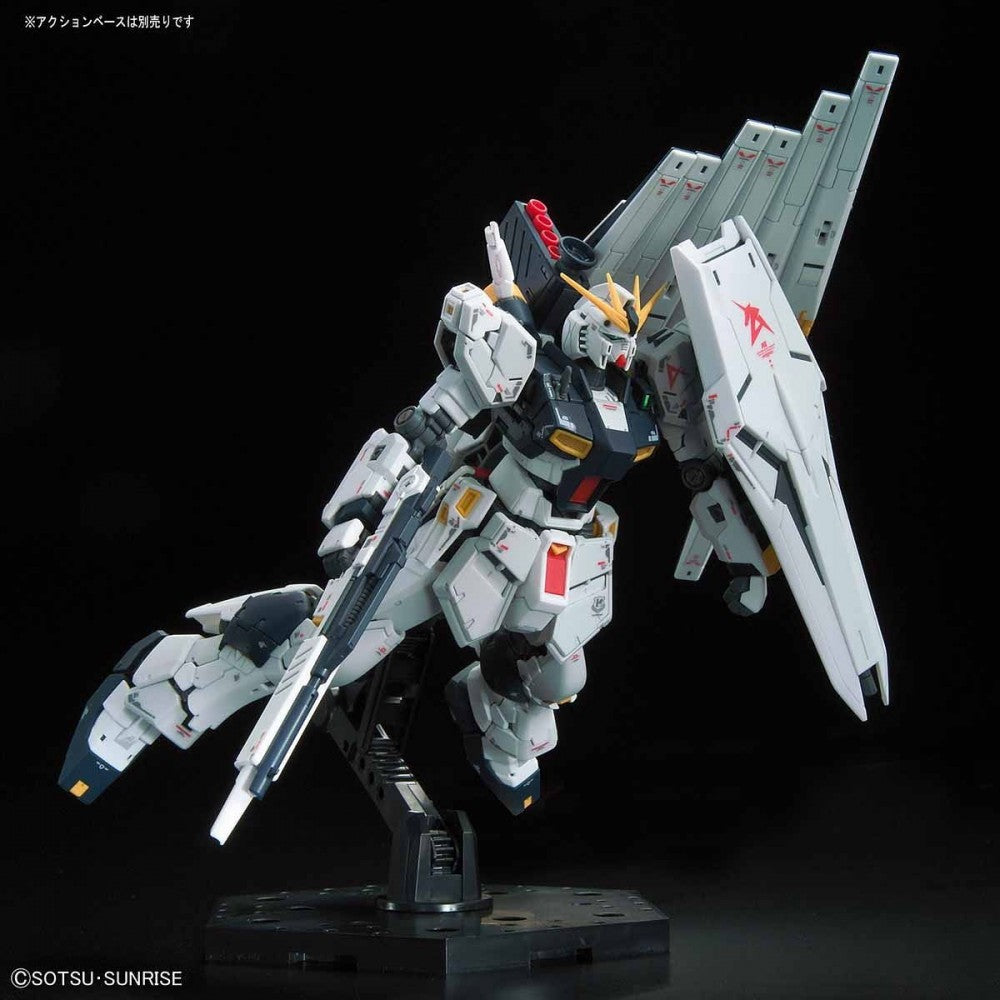 Bandai RG 1/144 Nu高達《機動戰士高達：馬沙之反擊》