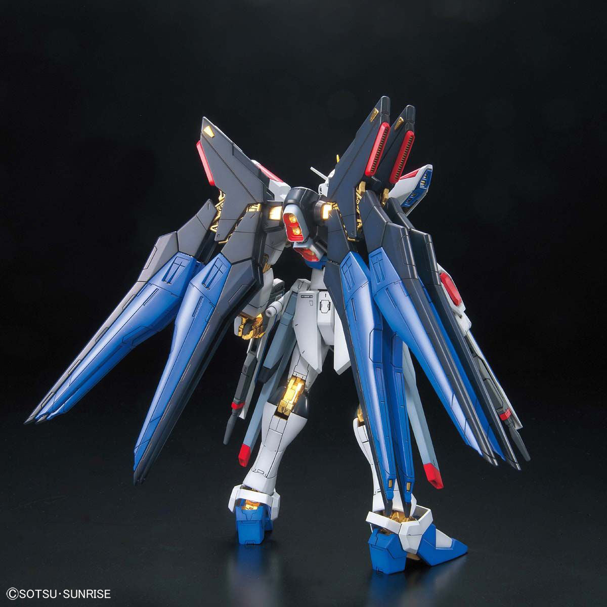 Bandai MG 1/100 突擊自由高達 火力全開模式 《機動戰士高達 SEED Destiny》