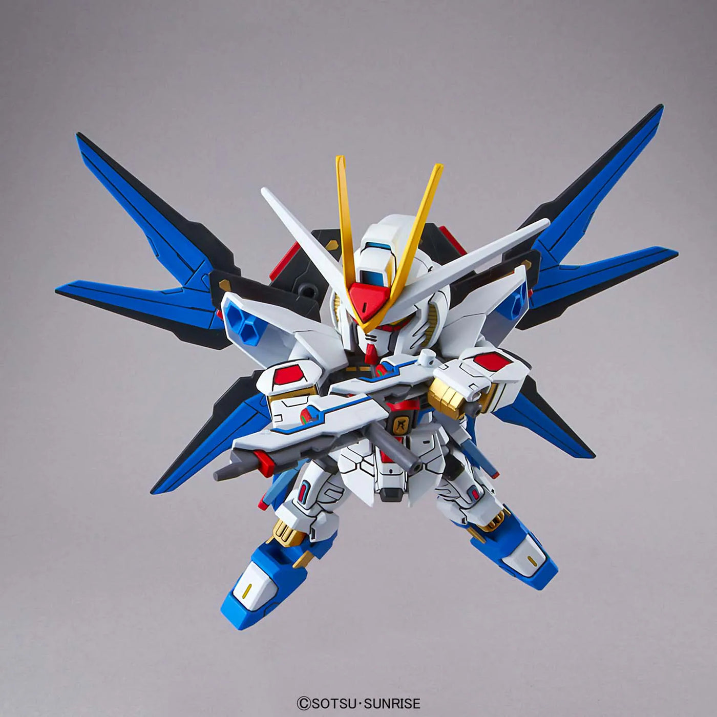 Bandai SD 高達 EX-規格 006 突擊自由高達 《機動戰士高達SEED DESTINY》