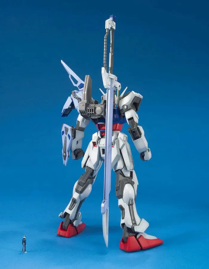 Bandai MG 1/100 突擊高達 重劍/砲戰型 機動戰士高達