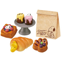 Snoopy's Bakery Miniature Series (original box of 8 pieces)